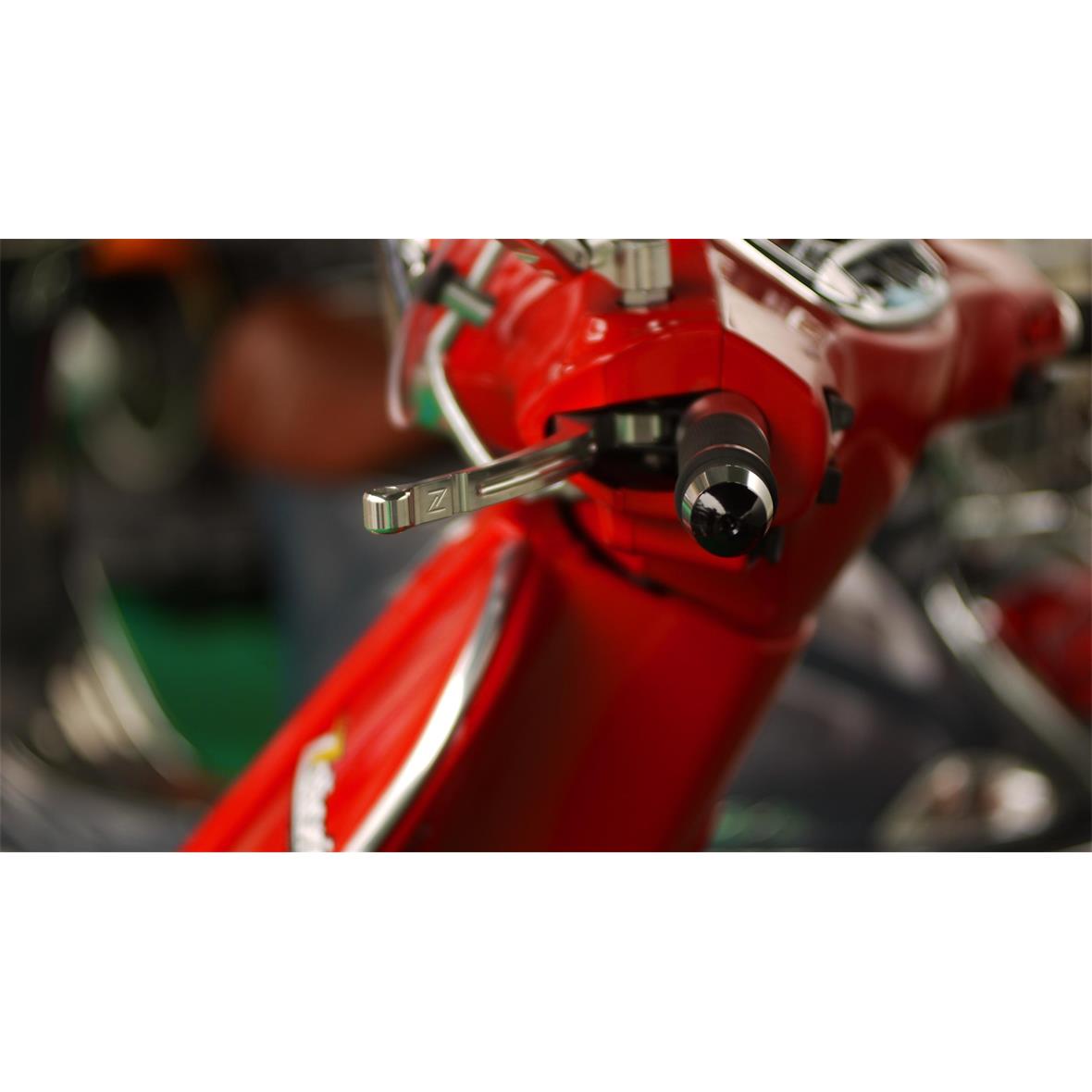 Sporthebel Set silber Bremse Zelioni links und rechts für Vespa ET/​LX/​LXV/​S/​Primavera/​Sprint
